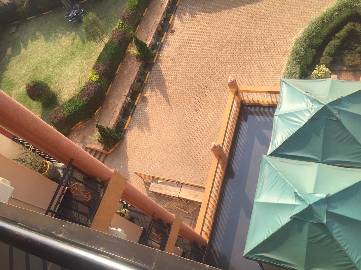 Glory Summit Hotel Hoima Exteriör bild